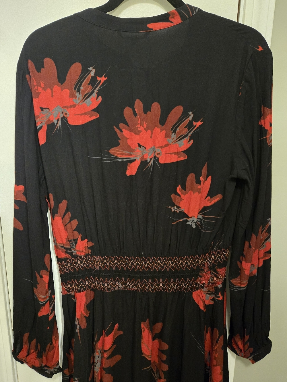 Desigual Assymetric Midi Butterfly Dress Size 12 Black & Red (44 European) - Picture 13 of 16